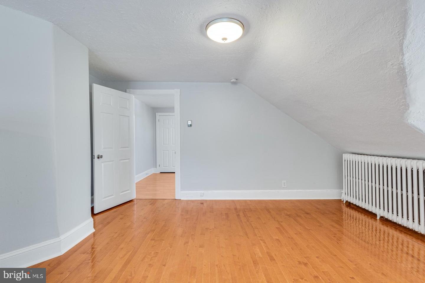 158 Montgomery Ave #3 Property Photo 6