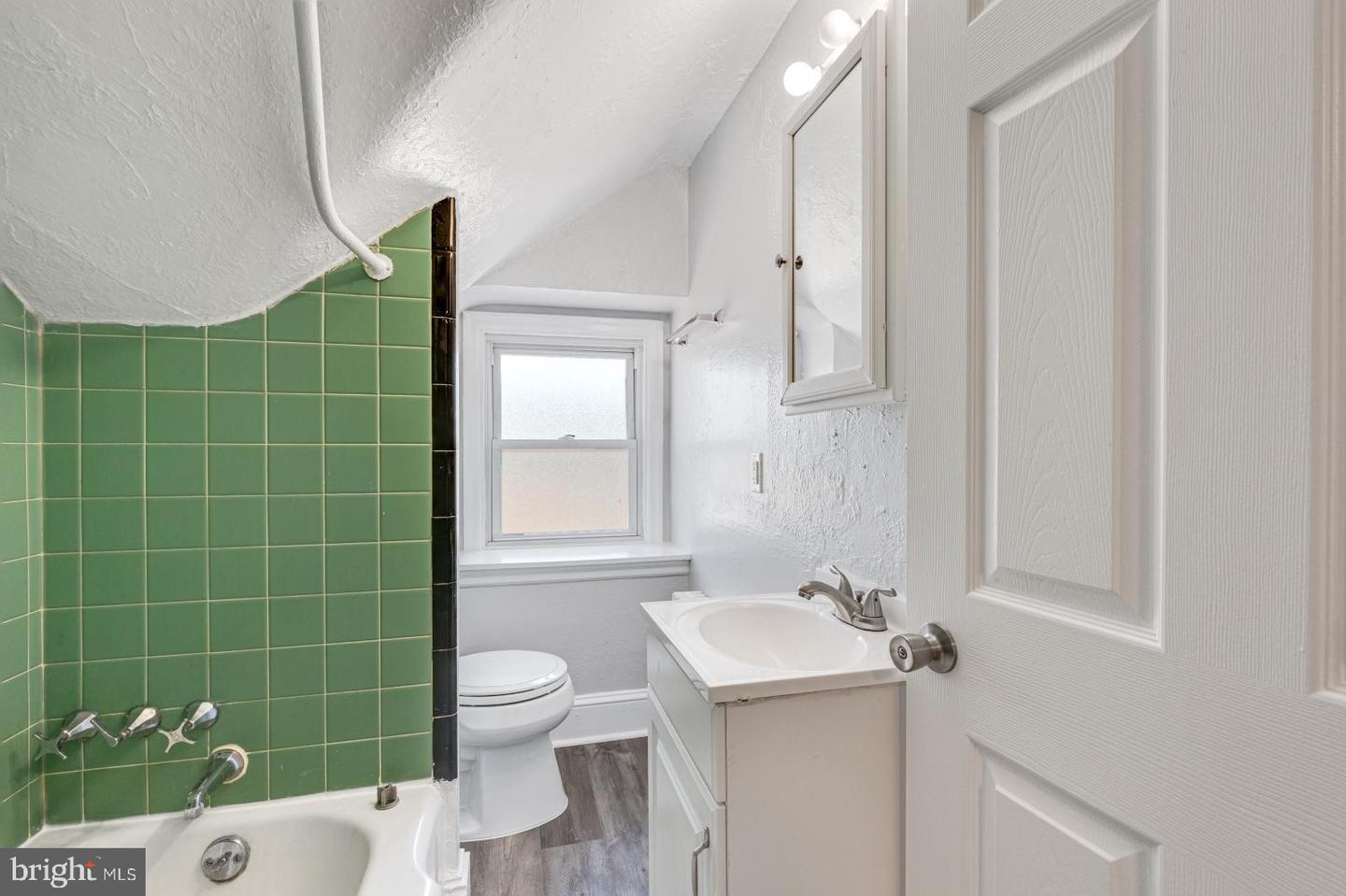 158 Montgomery Ave #3 Property Photo 8