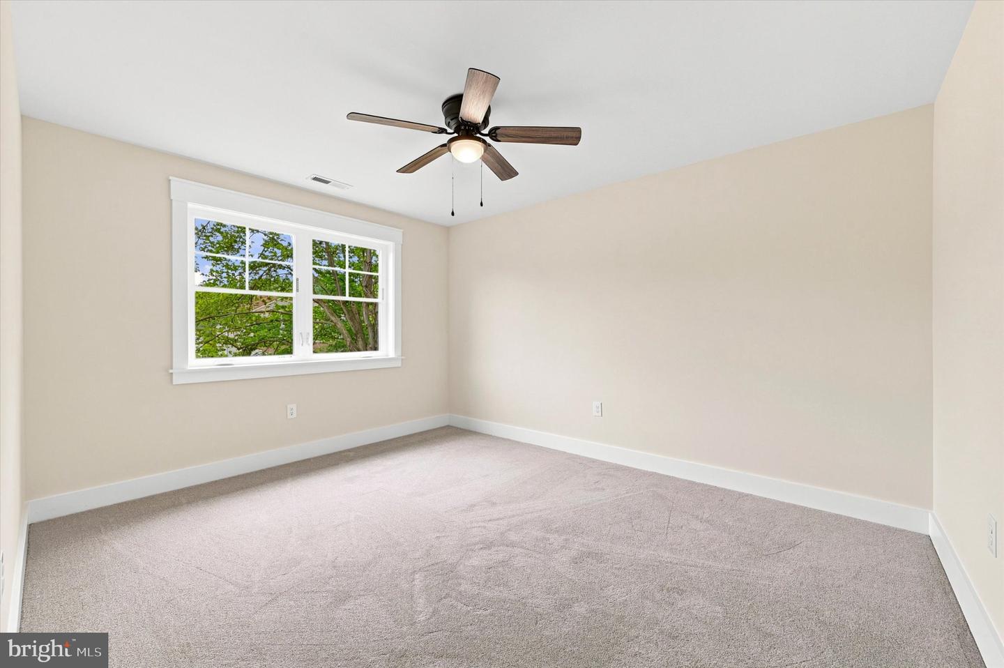 826 Hamel Ave Property Photo 34