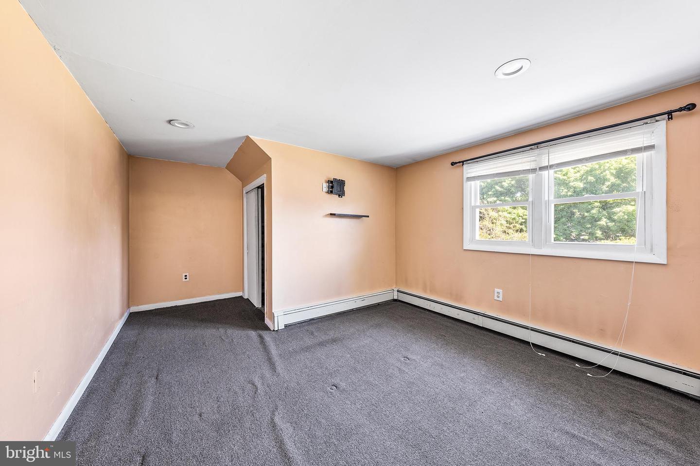 318 Washington St Property Photo 12