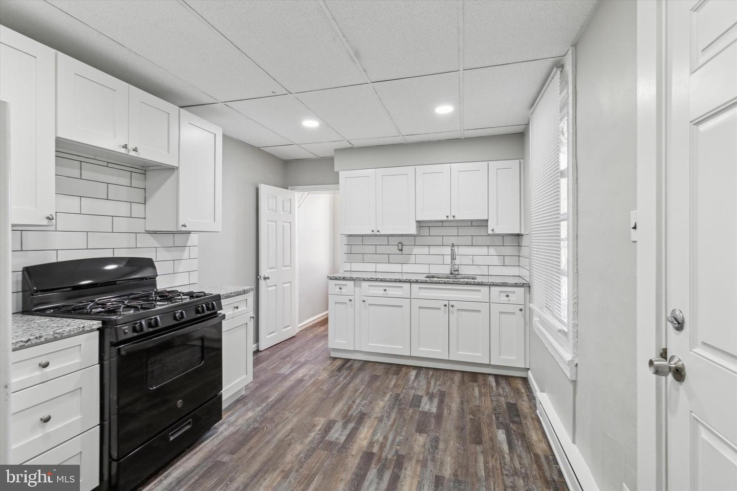 326 E AIRY ST #1 Property Photo 1