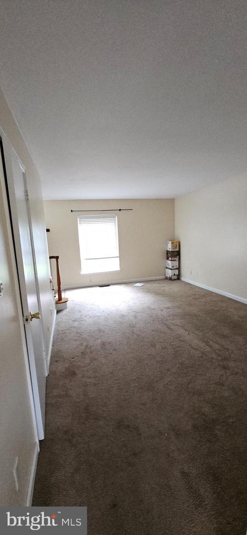 102 Ardwick Ter #2b Property Photo 3