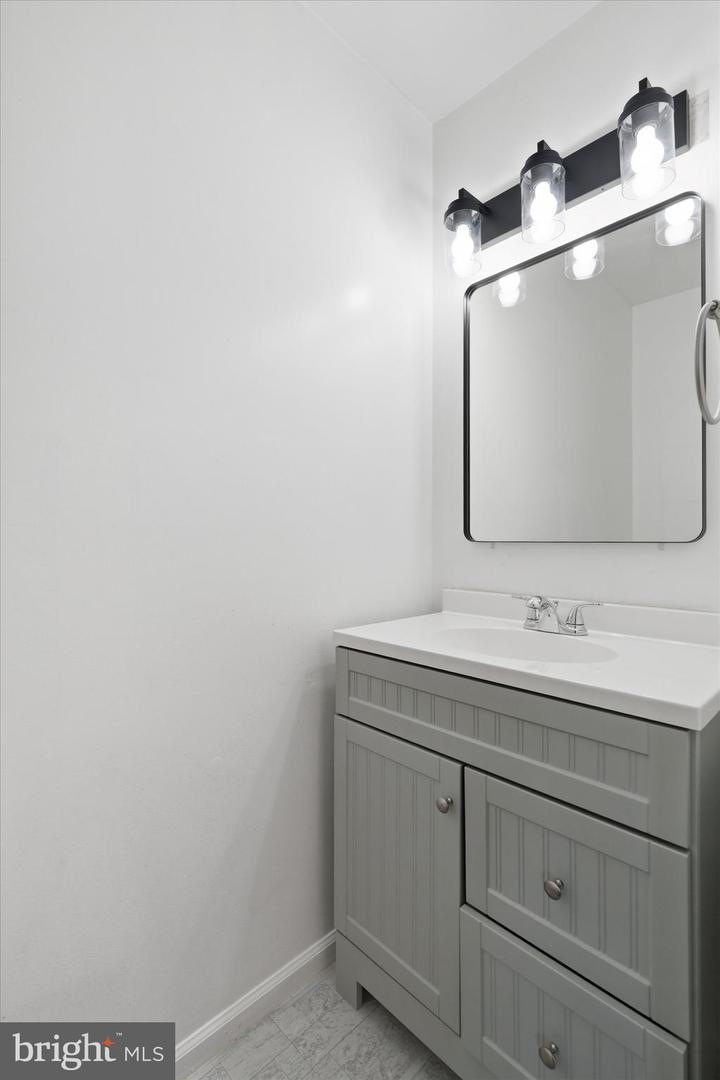 187 William Penn Dr #187 Property Photo 12