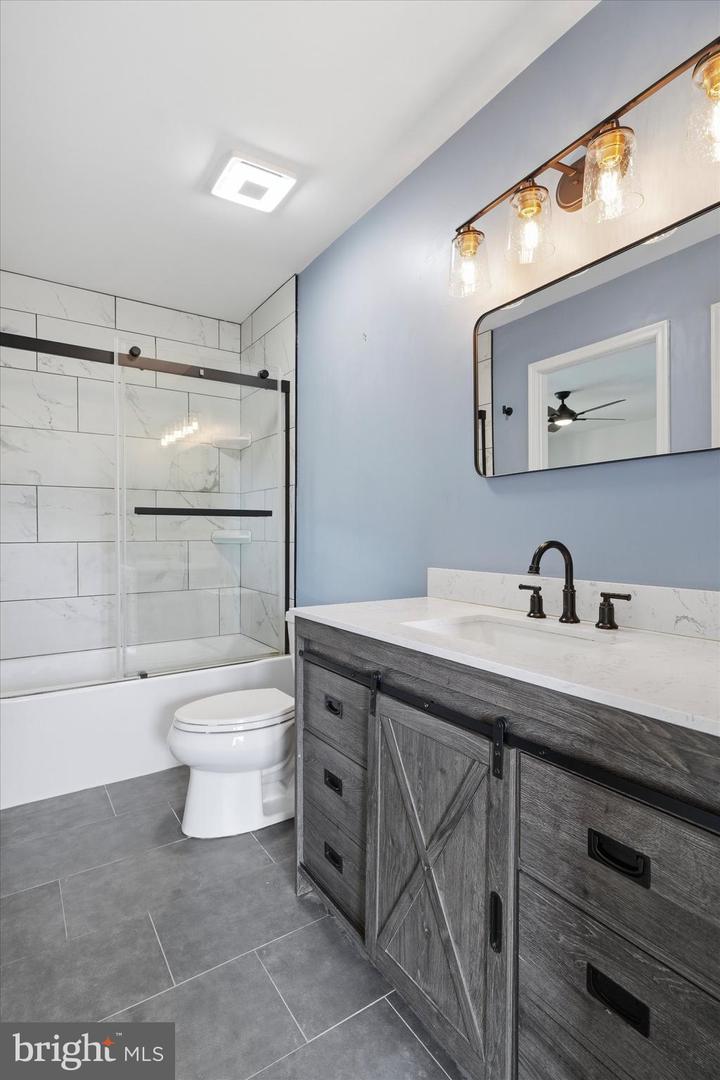 187 William Penn Dr #187 Property Photo 16