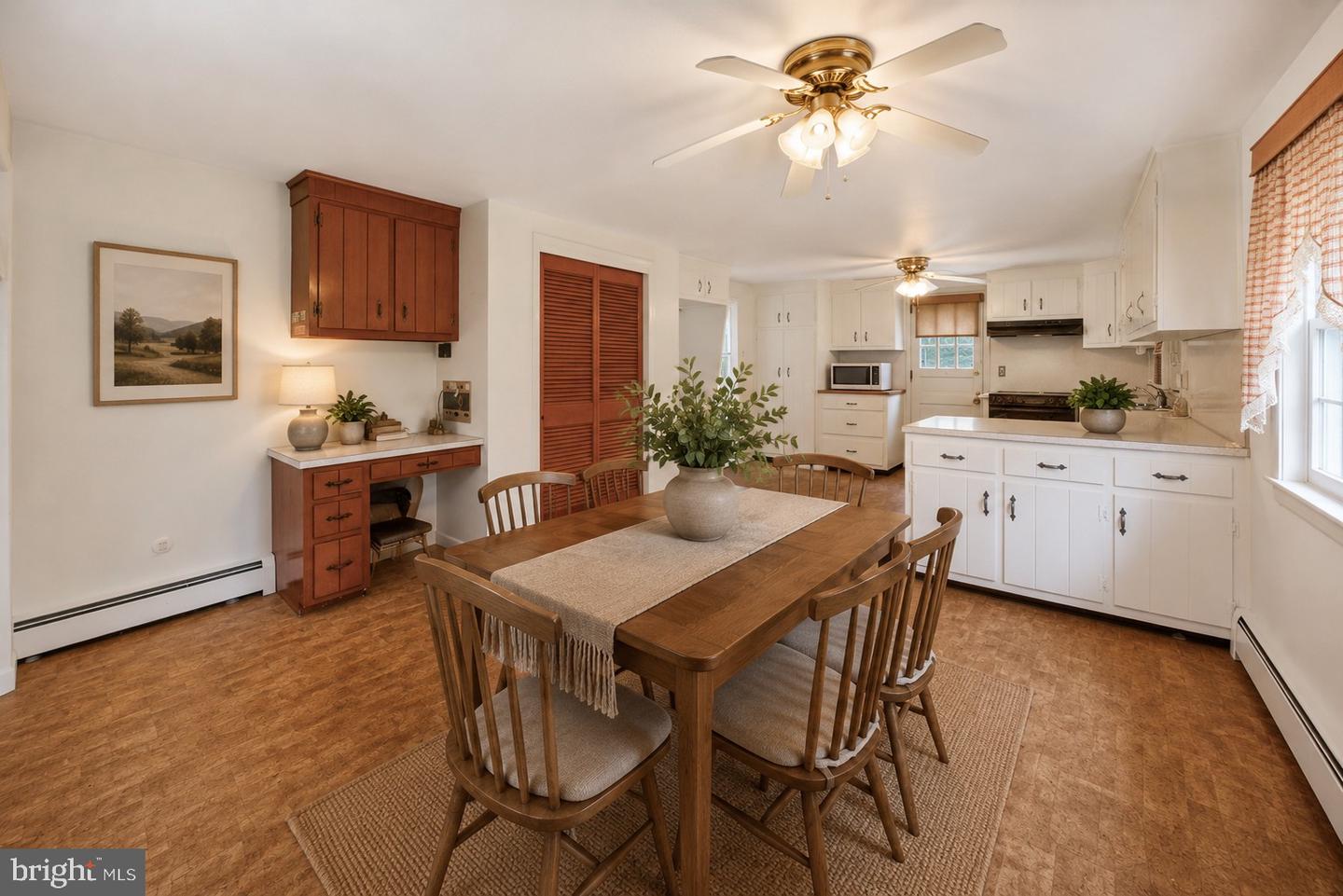 40 2nd St Property Photo 13