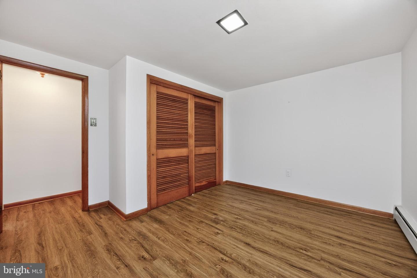 40 2nd St Property Photo 36