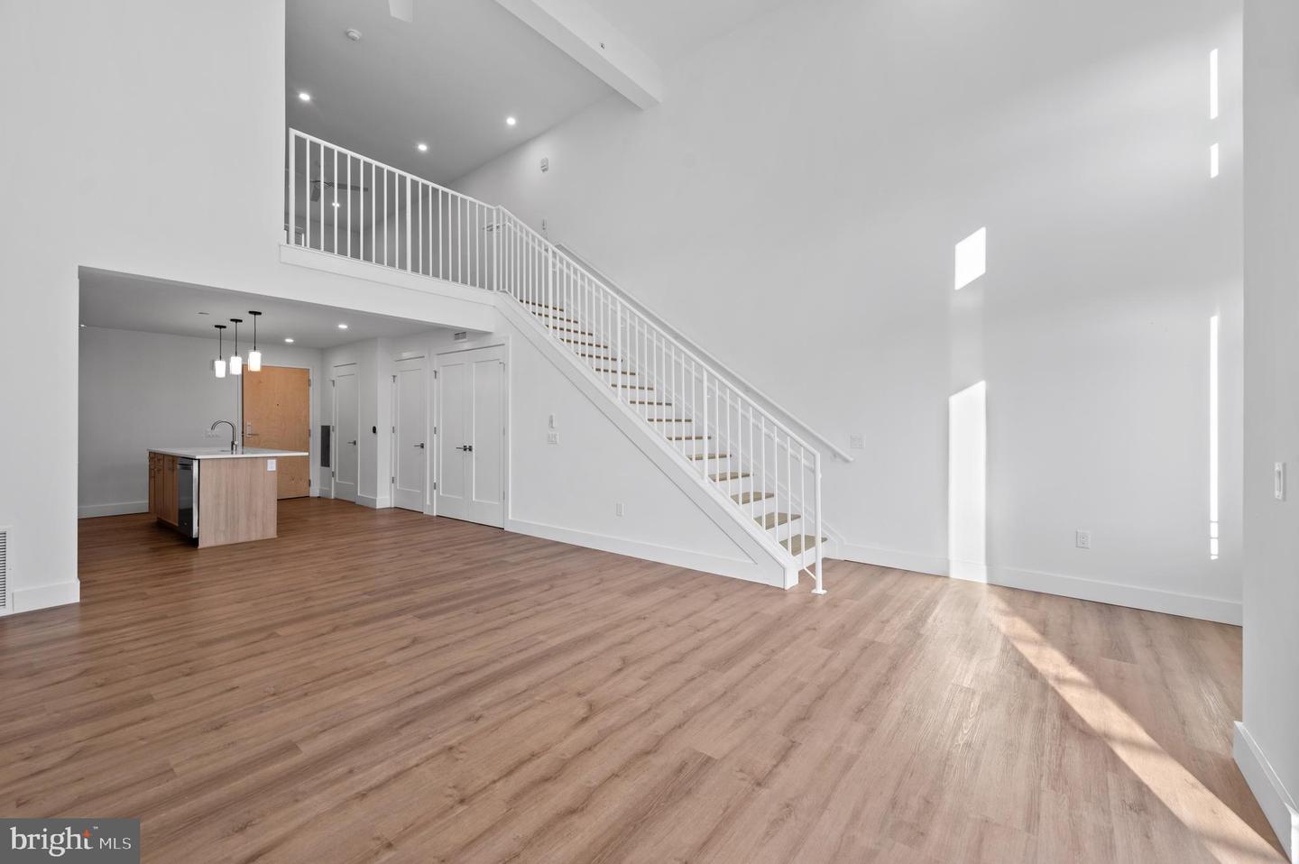 650 Montgomery Avenue #308 Property Photo 11