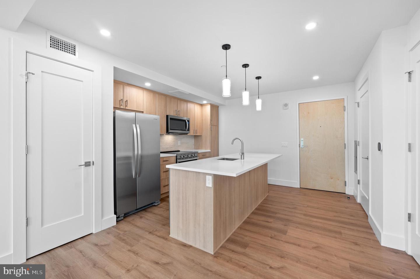 650 Montgomery Avenue #308 Property Photo 12