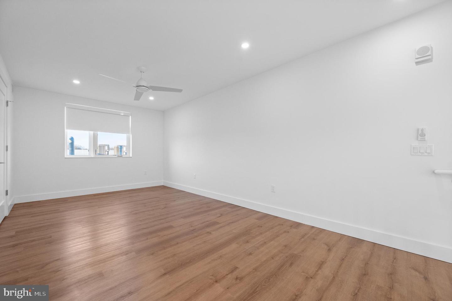 650 Montgomery Avenue #308 Property Photo 22