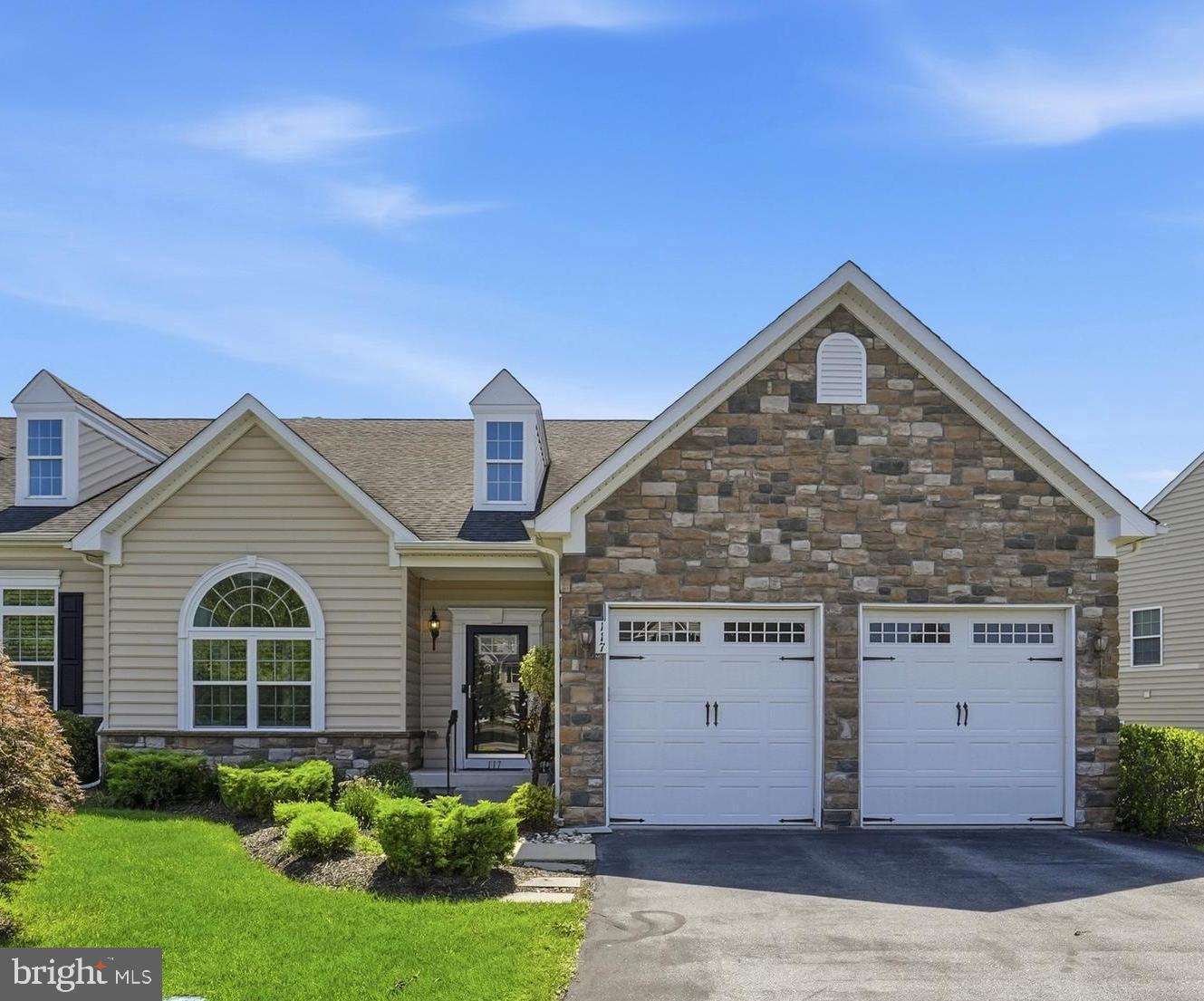 117 Mustang Way Property Photo 1