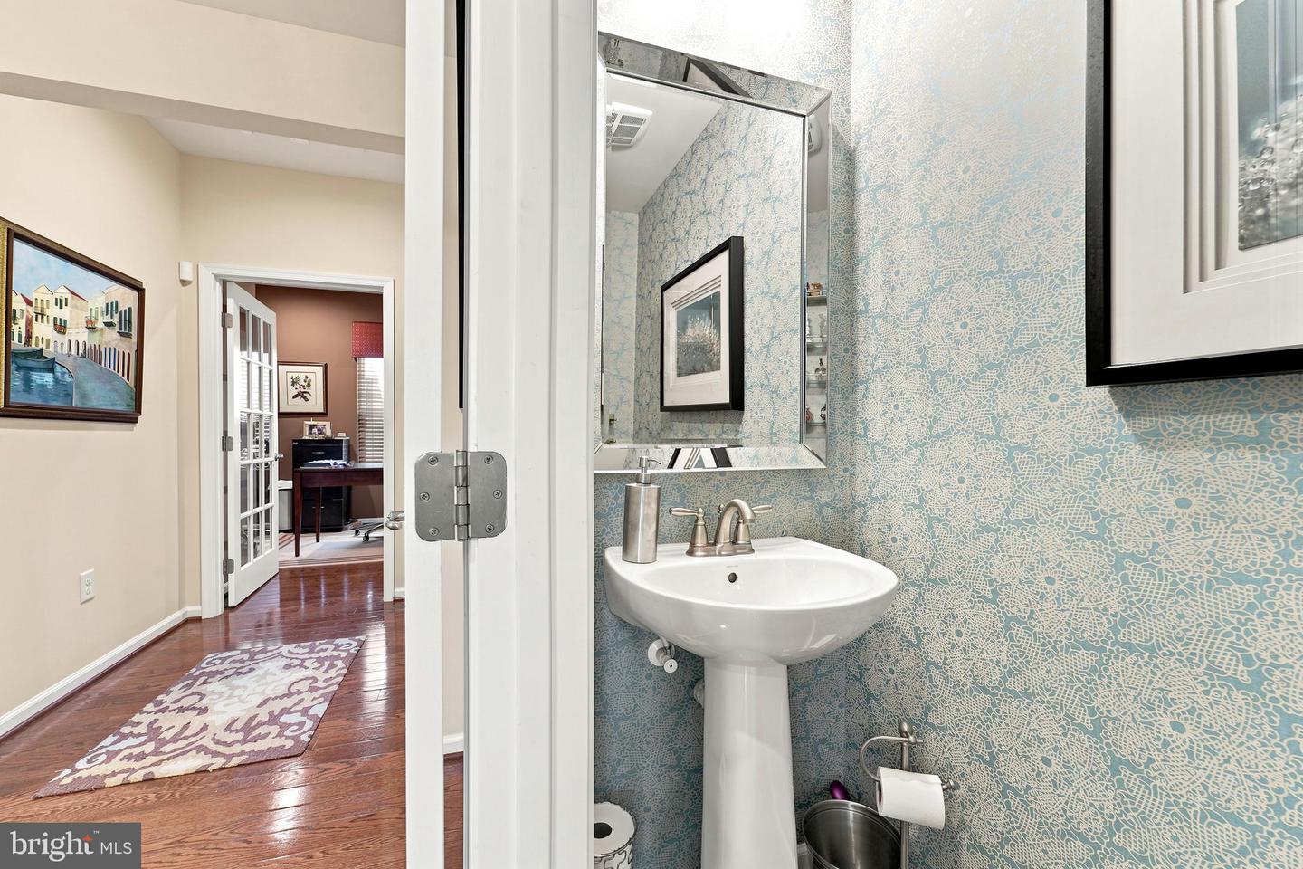 117 Mustang Way Property Photo 10