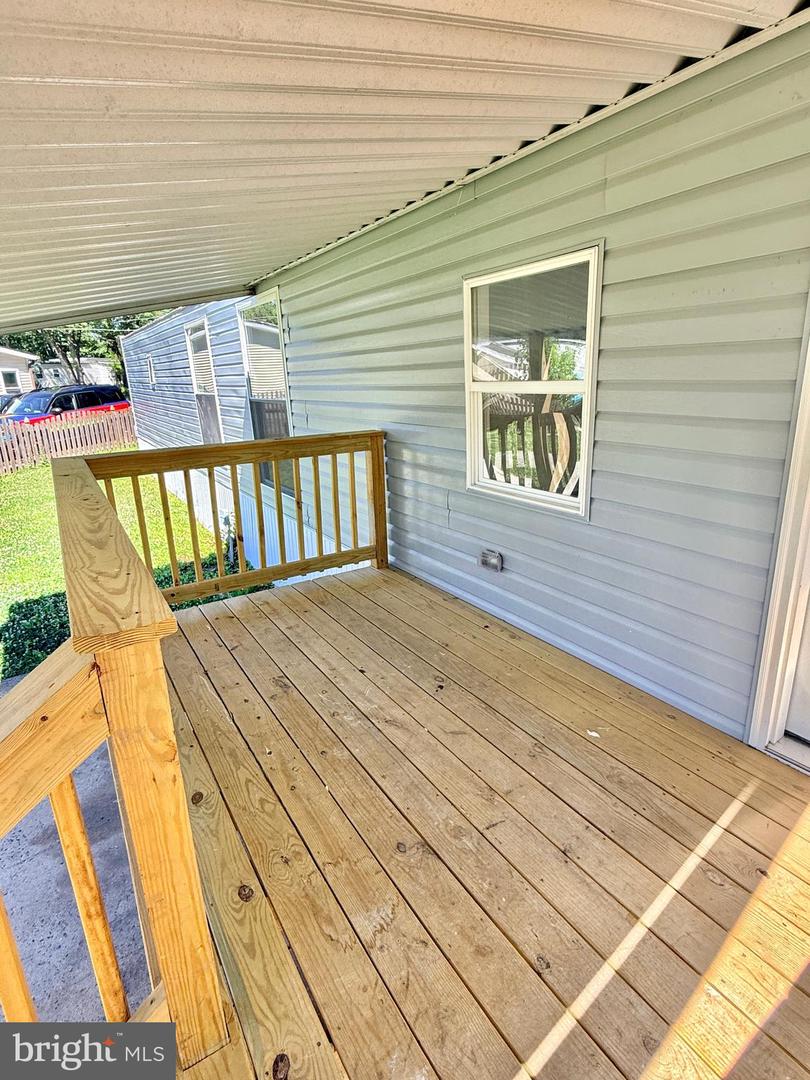 145 Devon Dr Property Photo 14