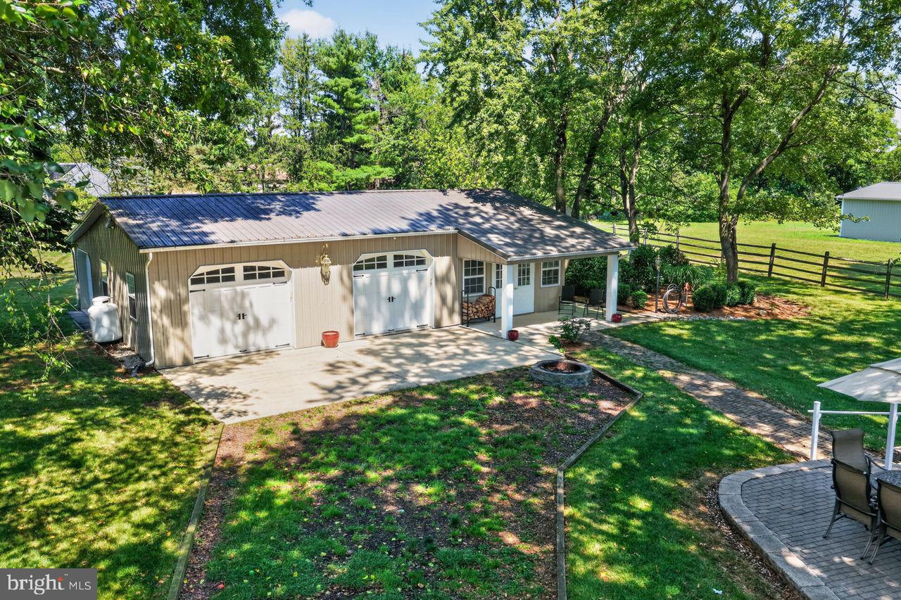 1006 Weikel Rd Property Photo 12
