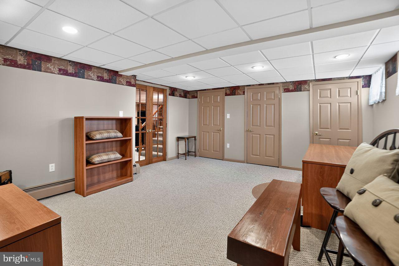 1006 Weikel Rd Property Photo 42