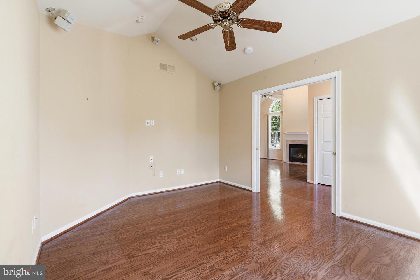 185 Lions Gate Cir Property Photo 7