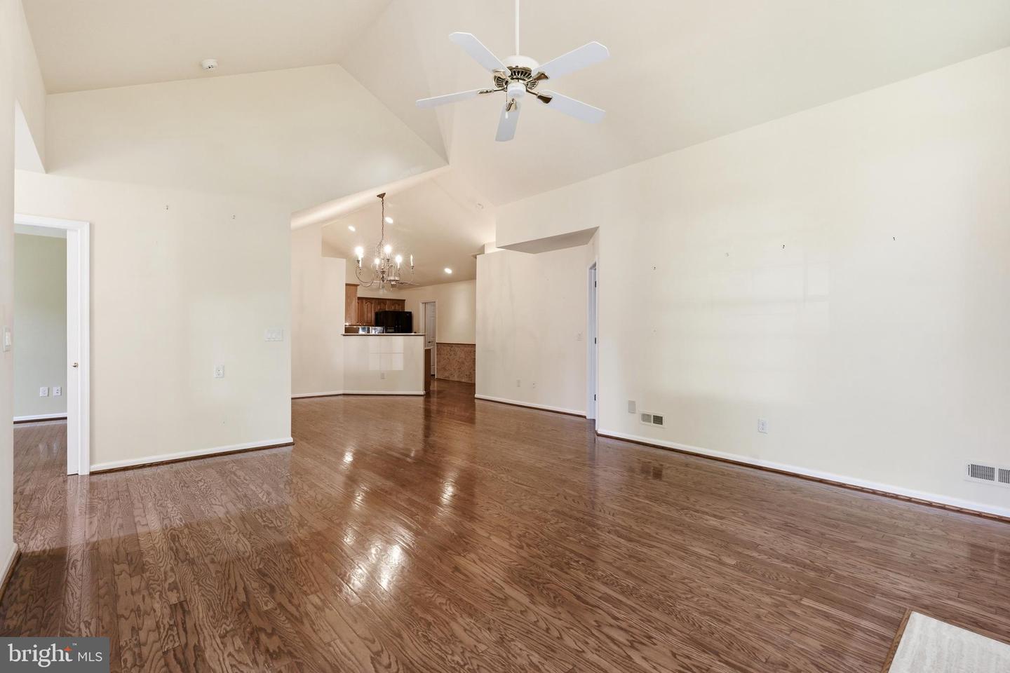 185 Lions Gate Cir Property Photo 13