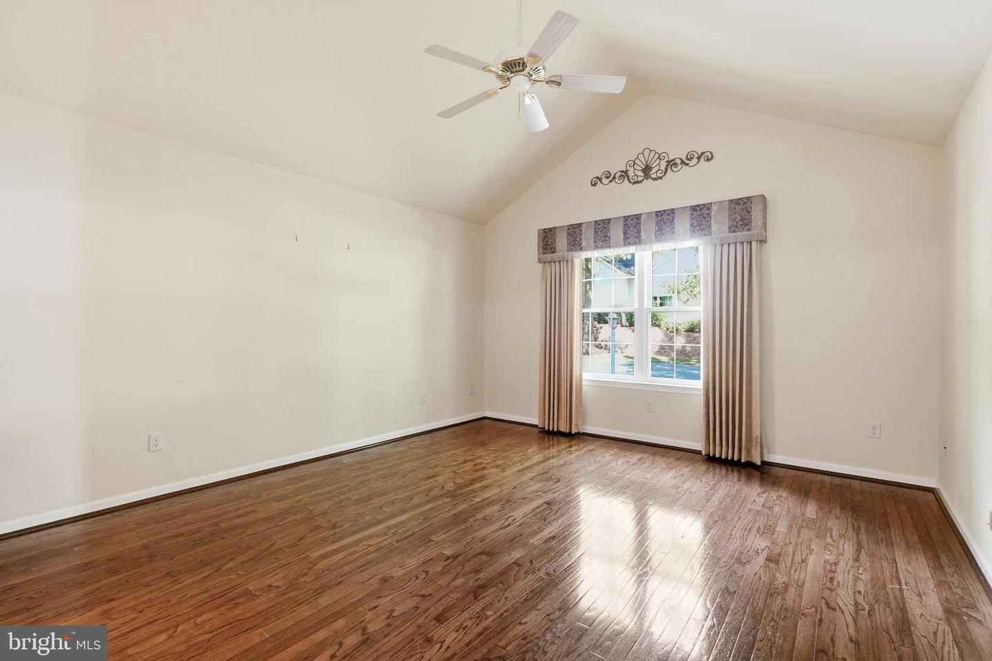 185 Lions Gate Cir Property Photo 16