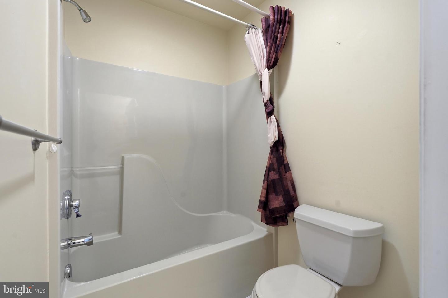 185 Lions Gate Cir Property Photo 28