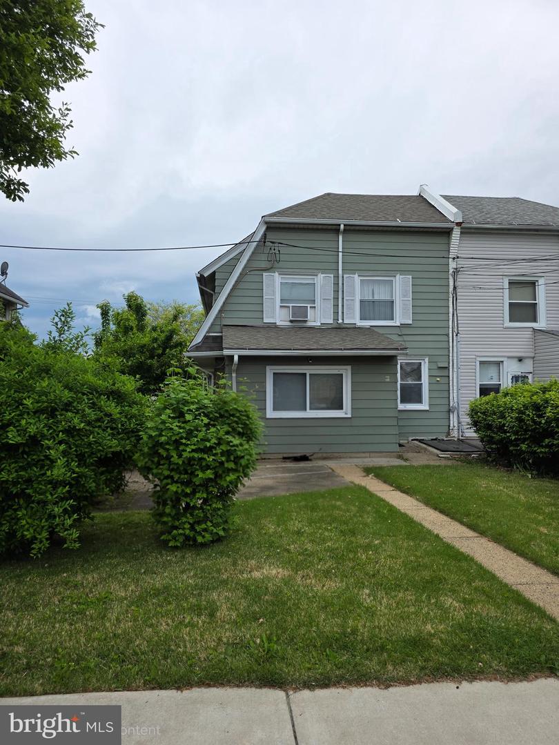 803 Ashbourne Rd Property Photo 2