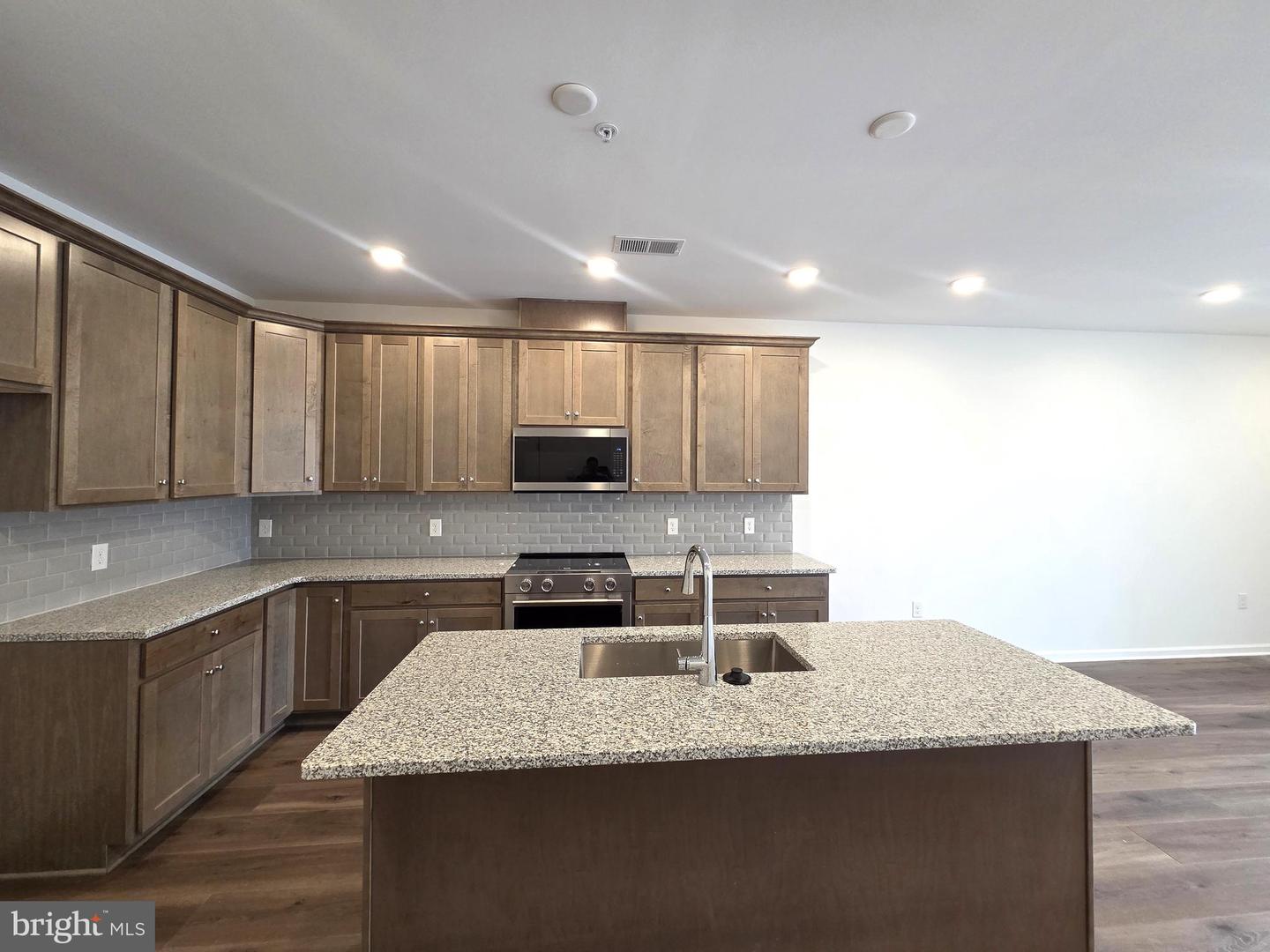83 Bethlehem Pike #1205 Property Photo 10