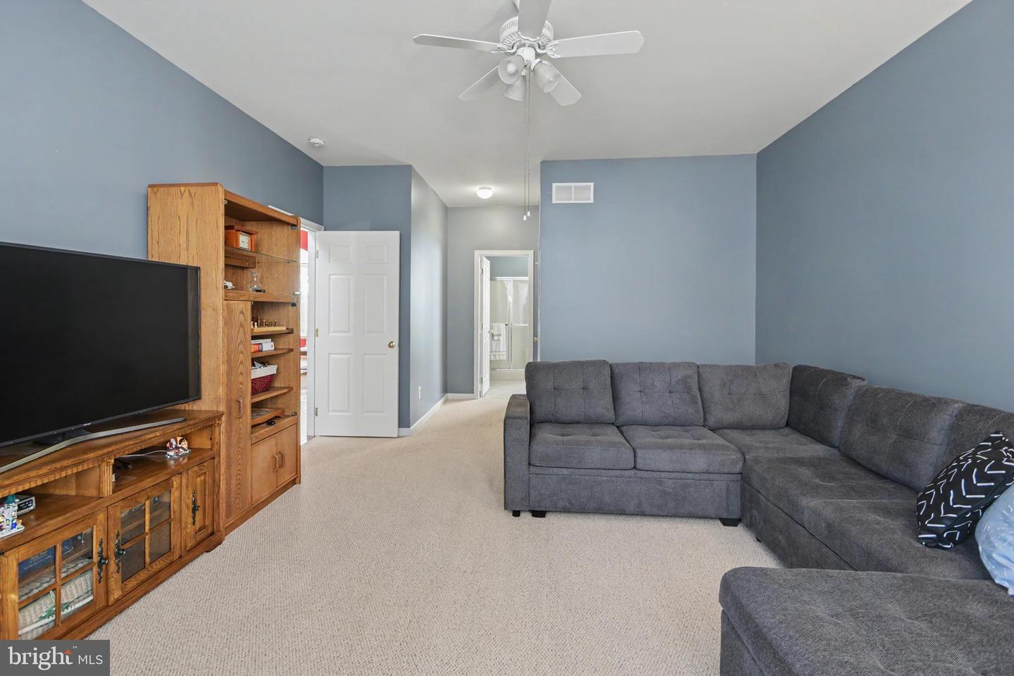 1001 Creekview Dr Property Photo 28