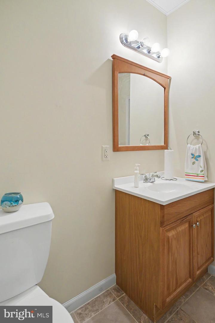 1001 Creekview Dr Property Photo 50