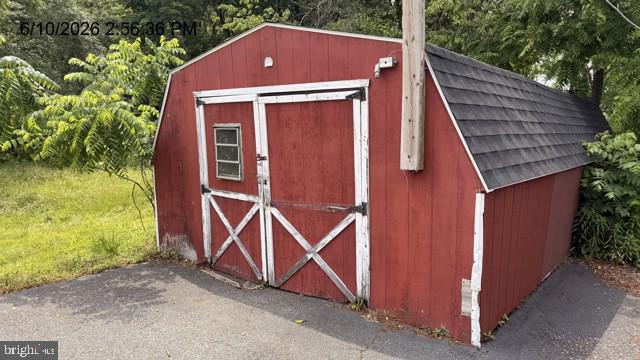 2060 Adams Rd Property Photo 4