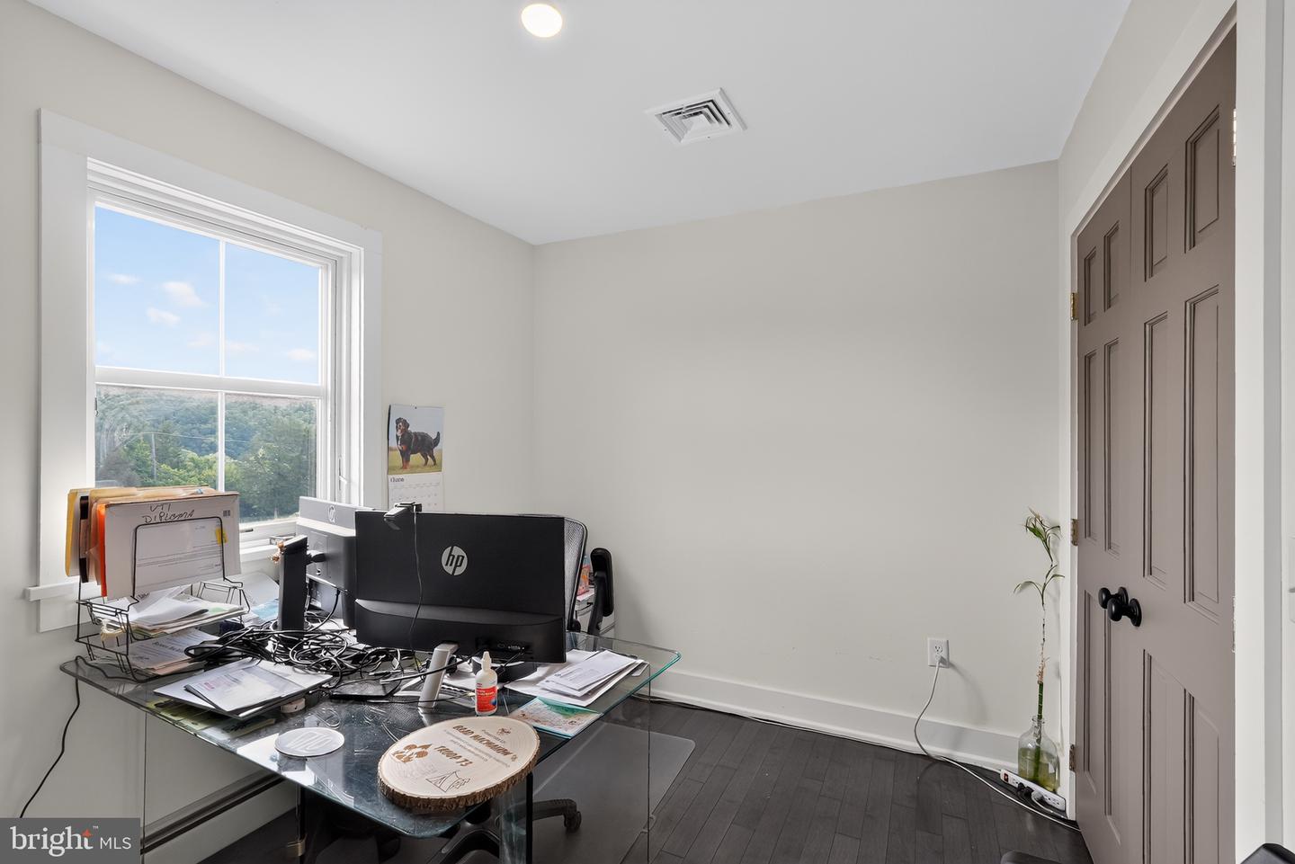 18 Kratz Property Photo 24