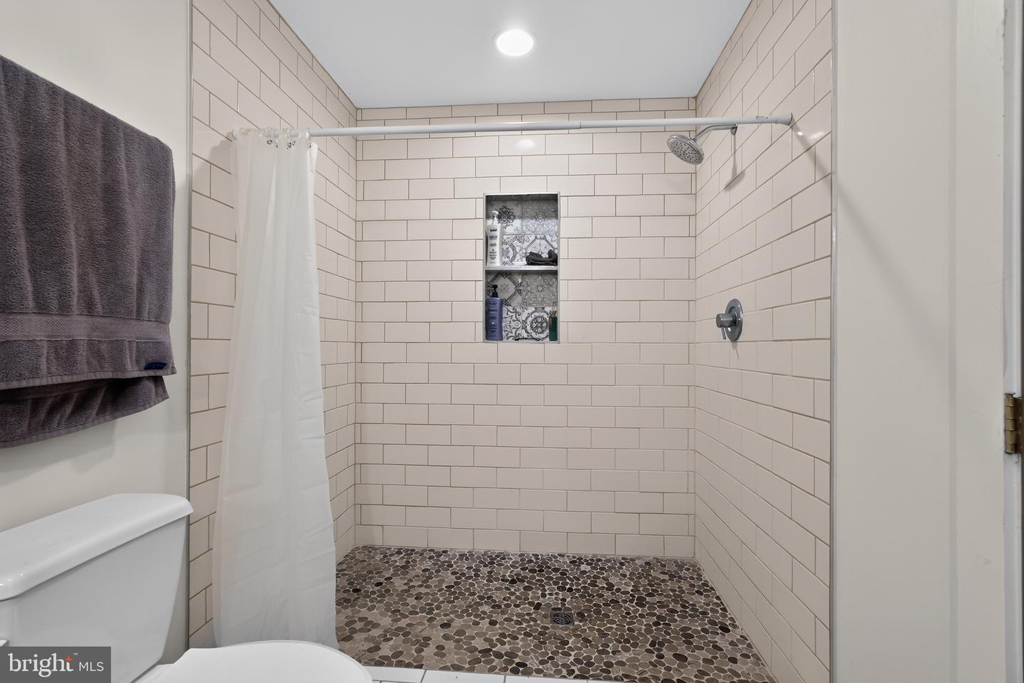 18 Kratz Property Photo 31