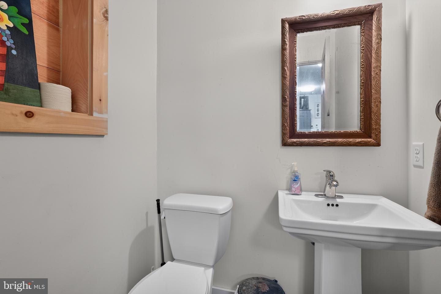 18 Kratz Property Photo 33