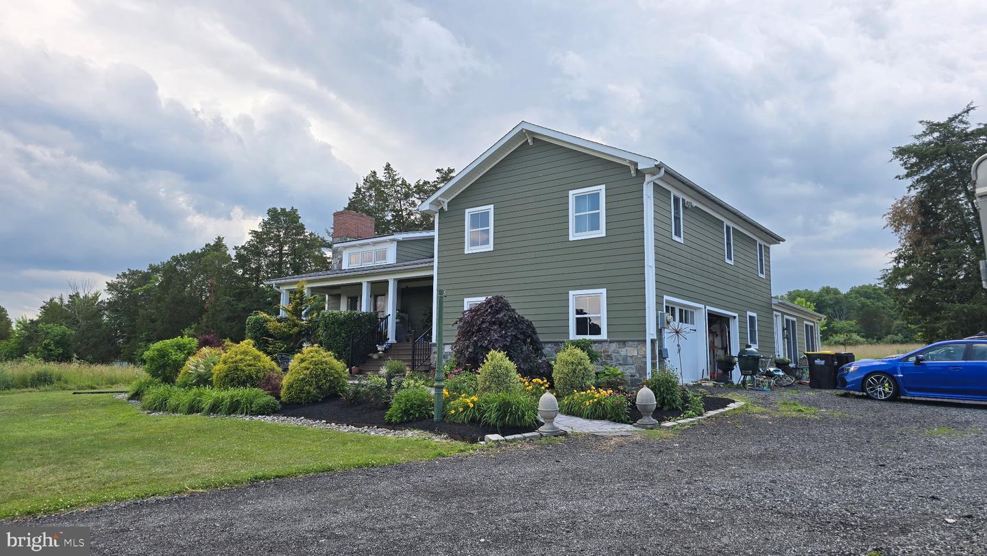 18 Kratz Property Photo 46