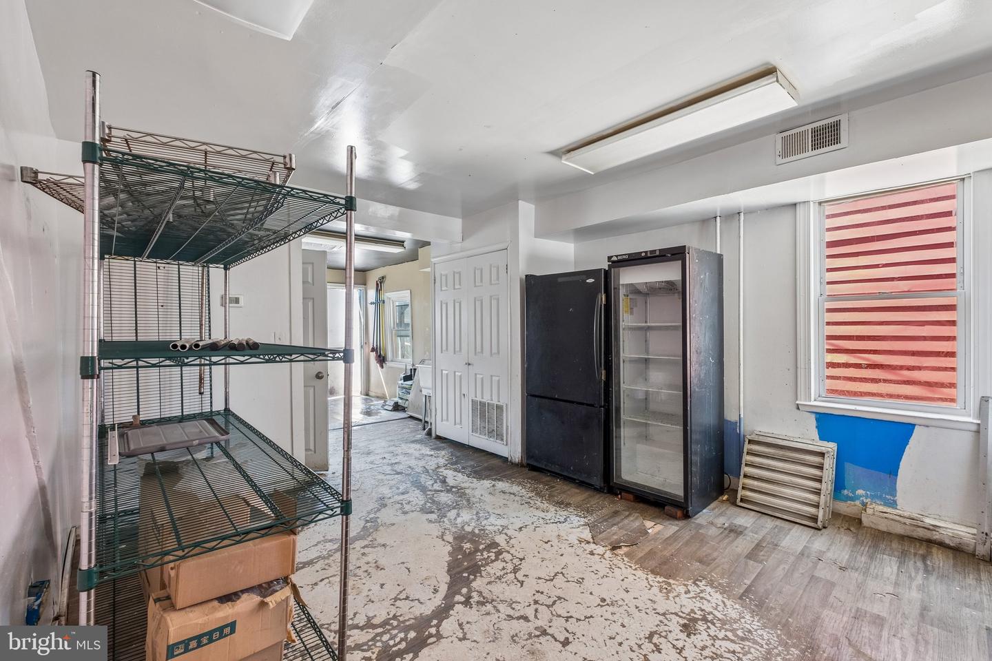 918 E Willow Grove Ave # Property Photo 10