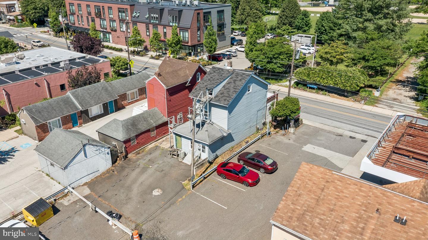 918 E Willow Grove Ave # Property Photo 32