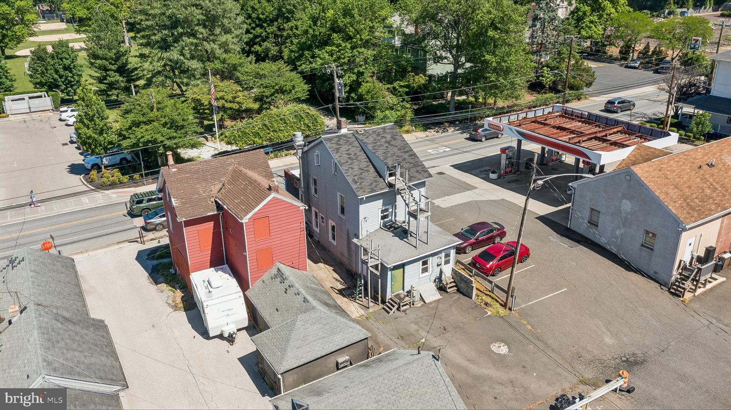 918 E Willow Grove Ave # Property Photo 33