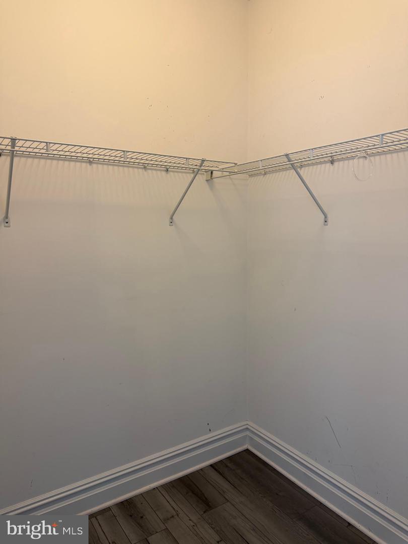 25 Breyer Ct #25-e Property Photo 24
