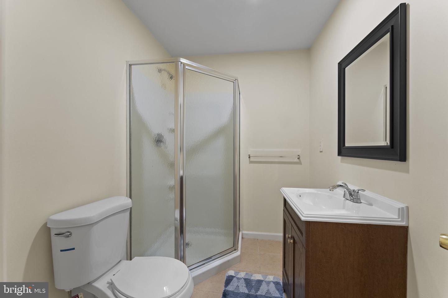 25 Breyer Ct #25-e Property Photo 40