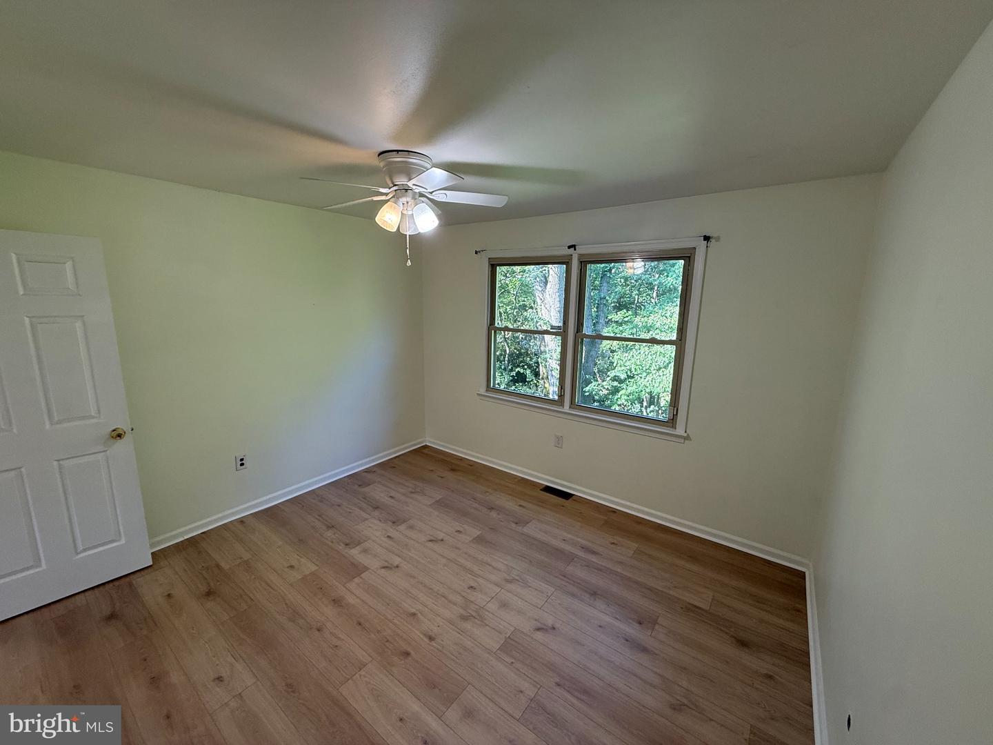 1592 Morgan Way Property Photo 30