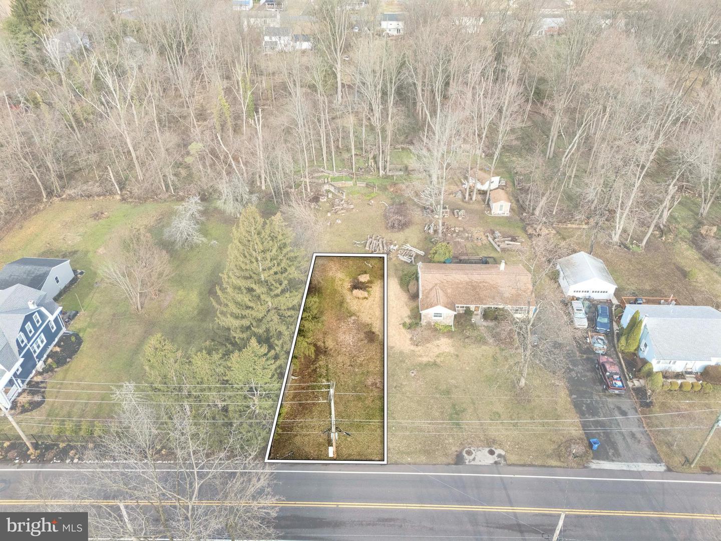 830 S Broad St Property Photo 2