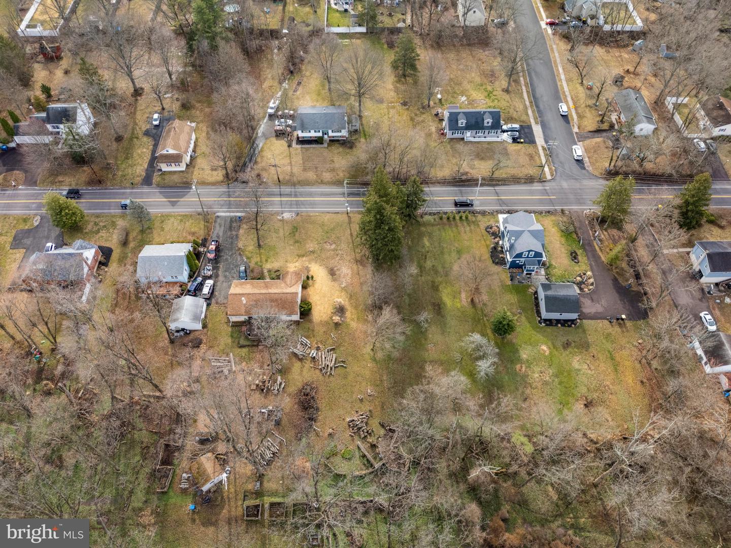 830 S Broad St Property Photo 3