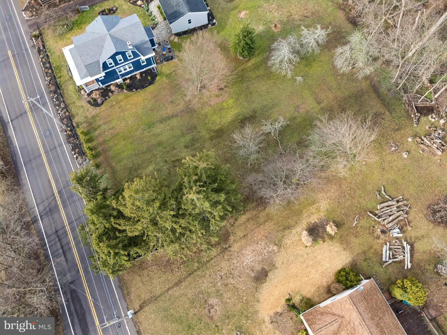 830 S Broad St Property Photo 6