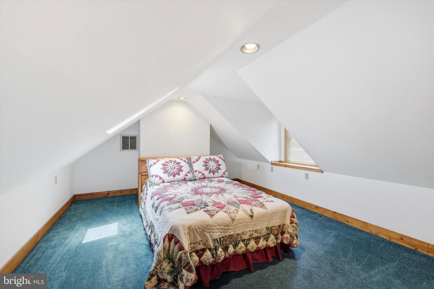 1437 Byberry Rd Property Photo 25
