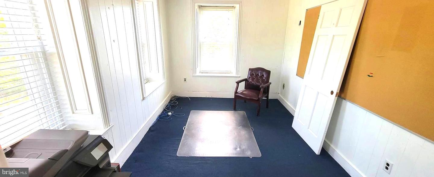 127 Second Ave Property Photo 22