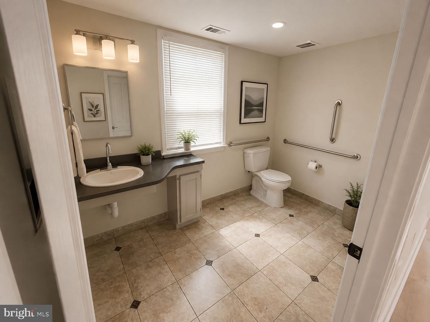 3774 Ridge Pike #suite 102 Property Photo 4