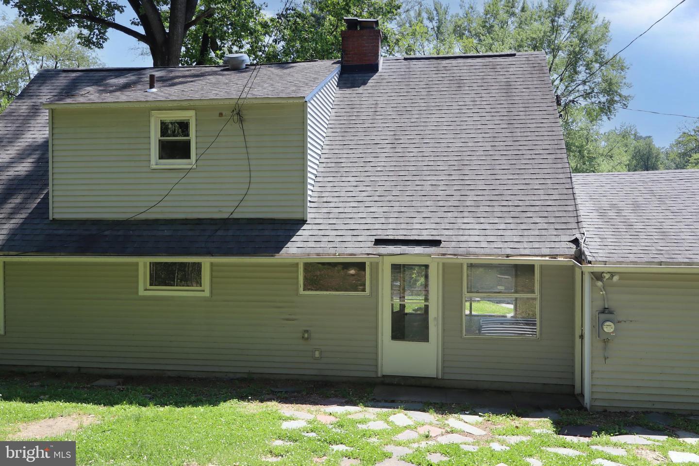 8629 Patton Rd Property Photo 3