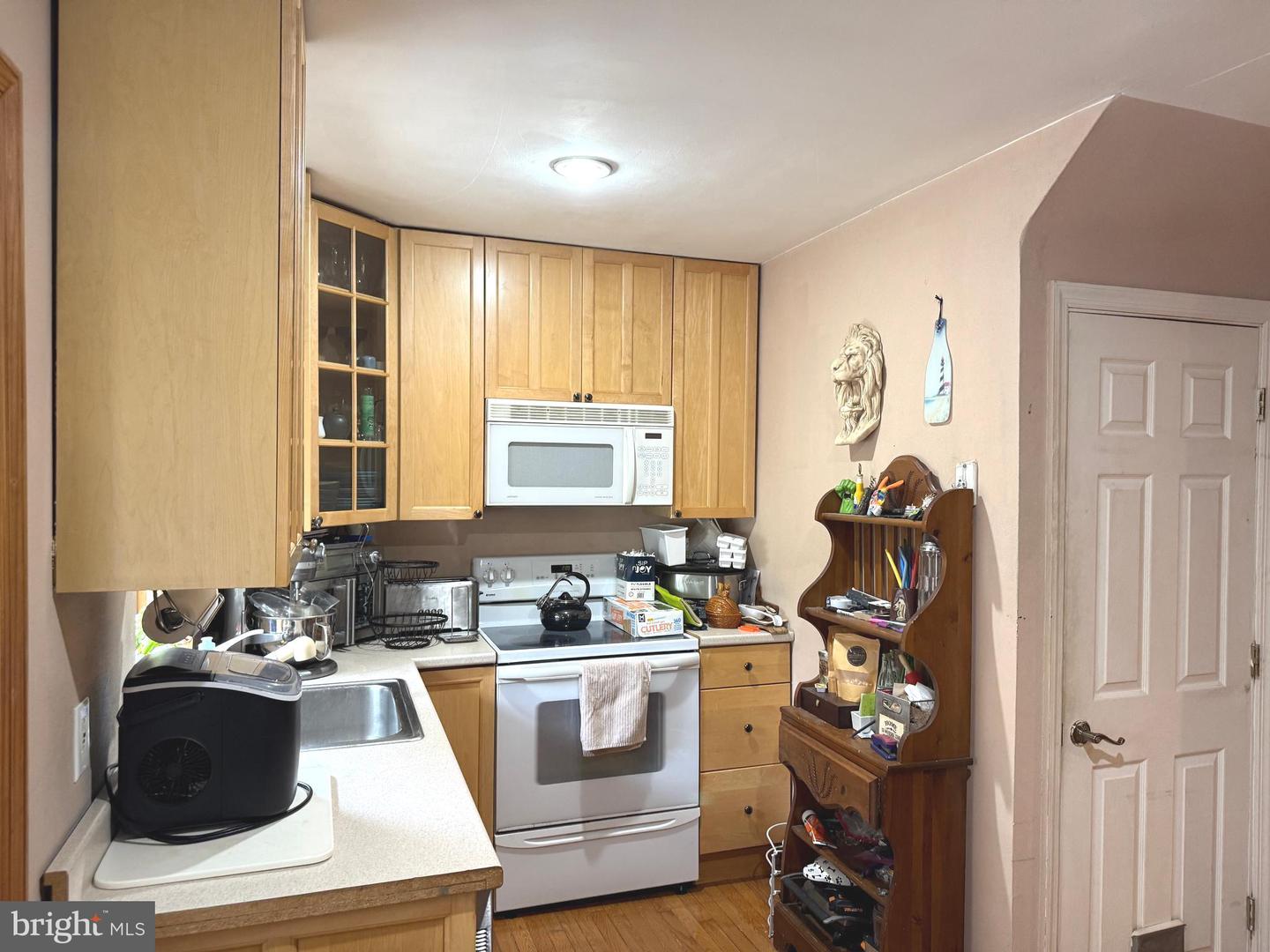 35 James Rd Property Photo 11