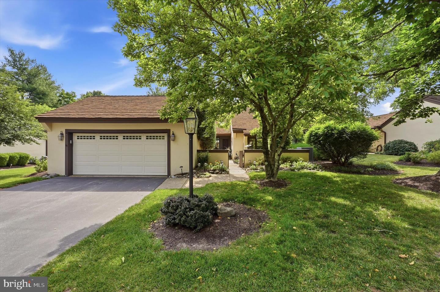 2 Withers Ln Property Photo 1