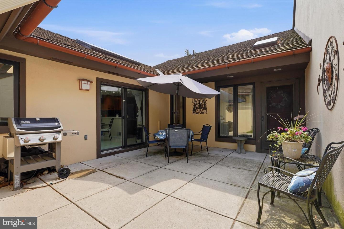 2 Withers Ln Property Photo 3