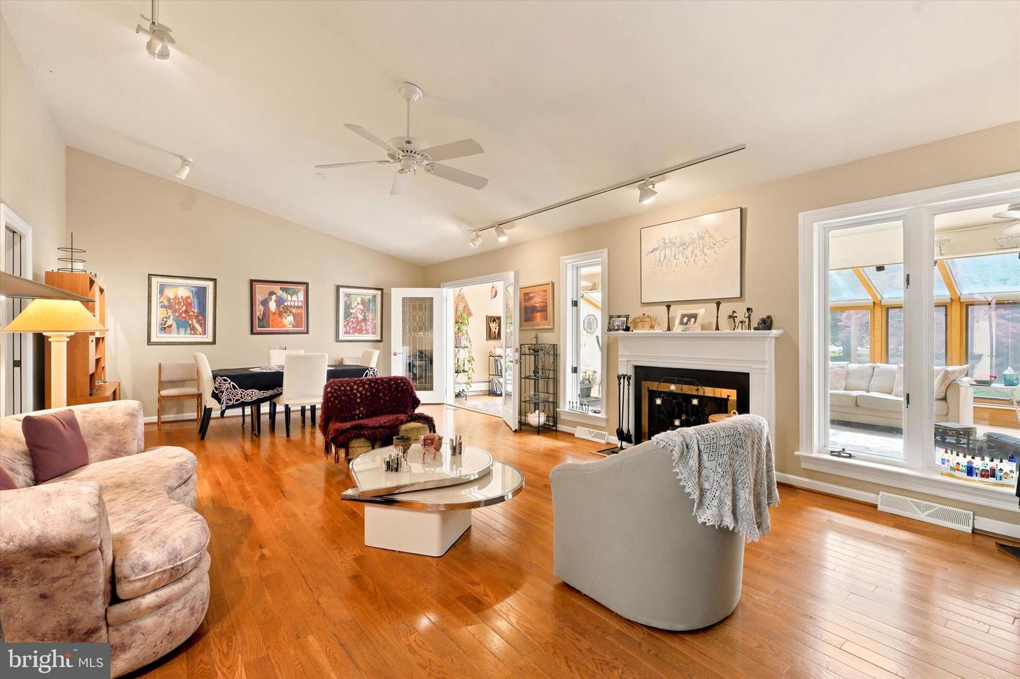 2 Withers Ln Property Photo 5