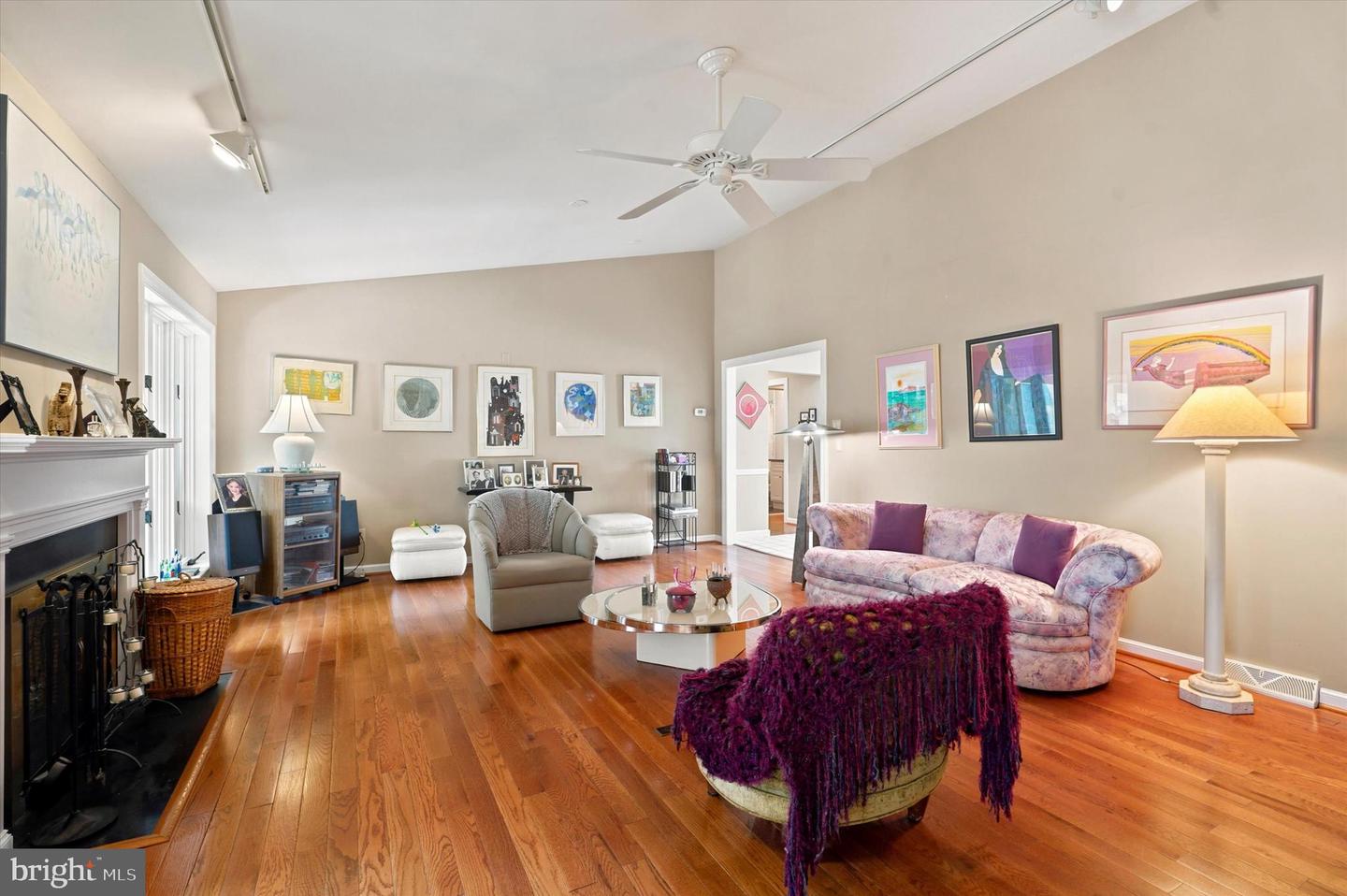 2 Withers Ln Property Photo 6