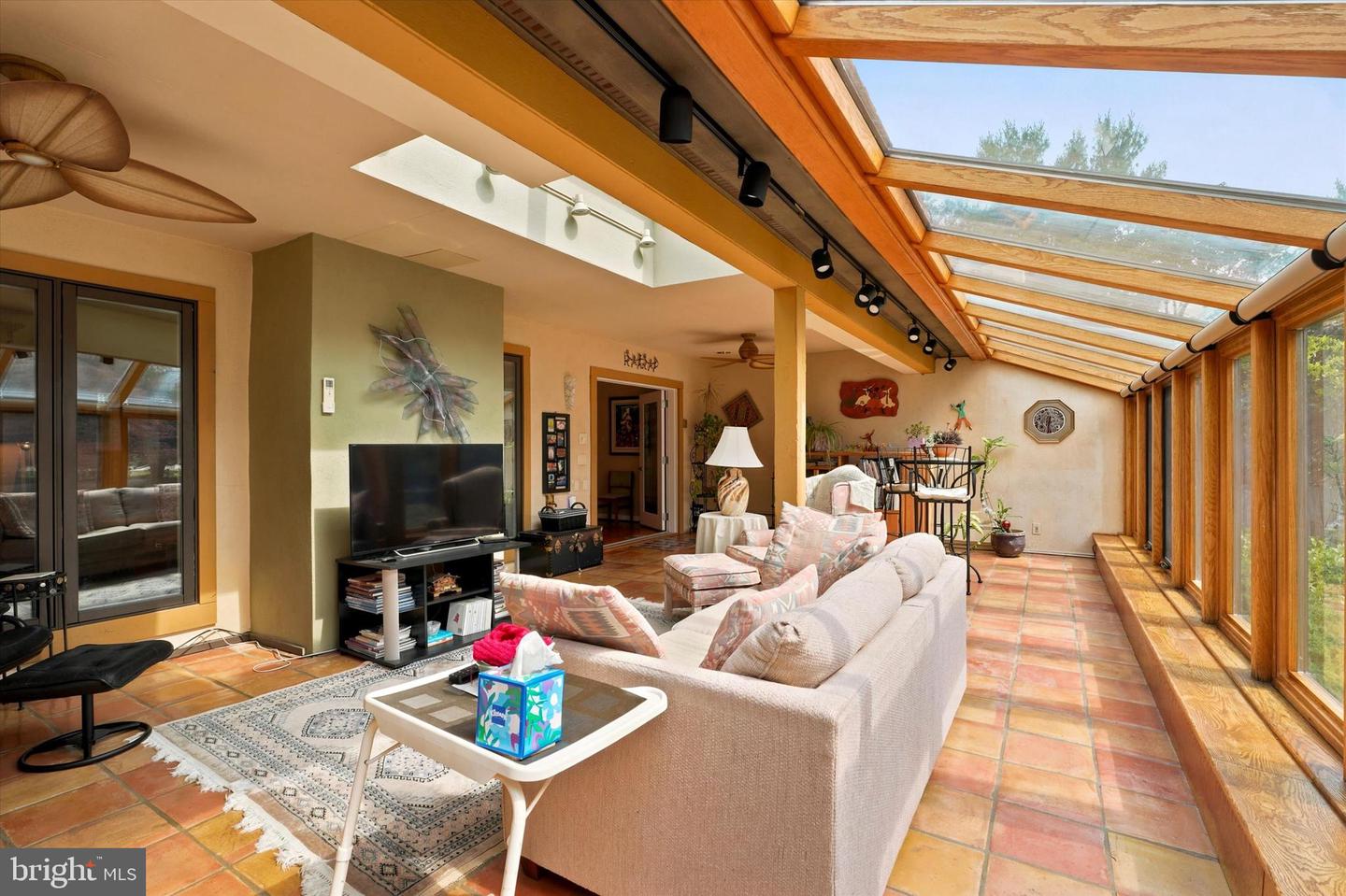 2 Withers Ln Property Photo 9